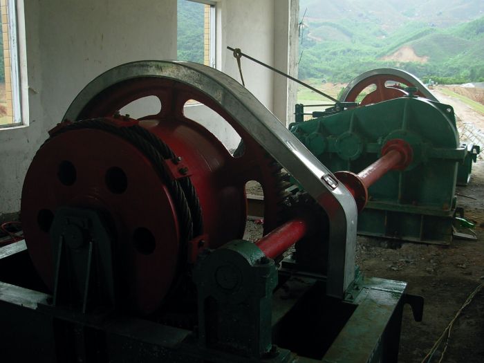 弧門專用啟閉機